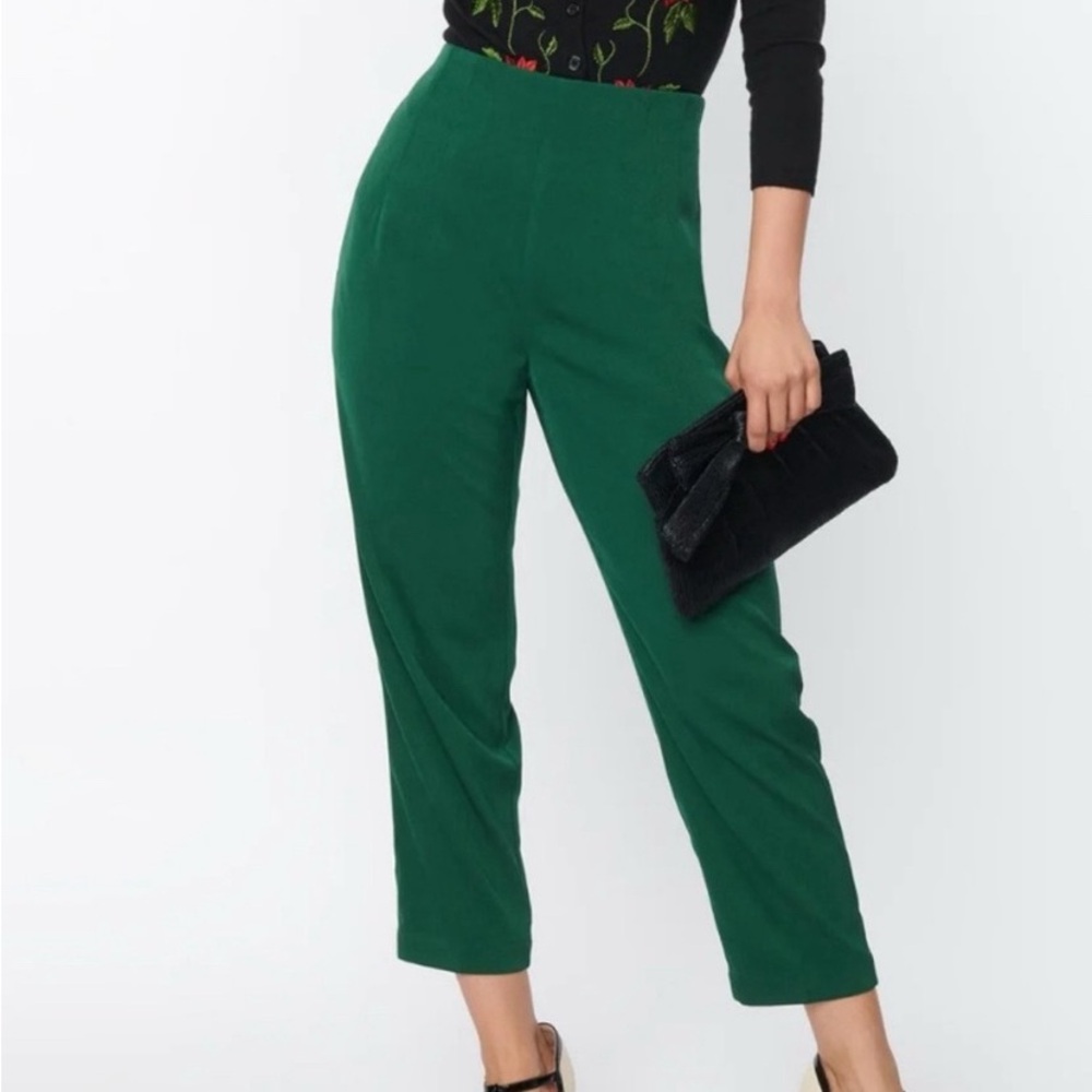Unique Vintage Emerald Green Cropped High-Waist Pants